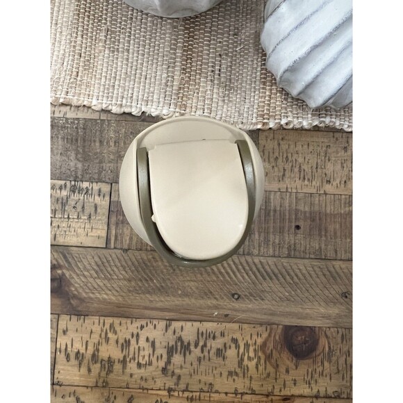 Owala 24oz FreeSip - Olive a Sudden - Hearth & Hand with Magnolia NEW - Picture 5 of 5